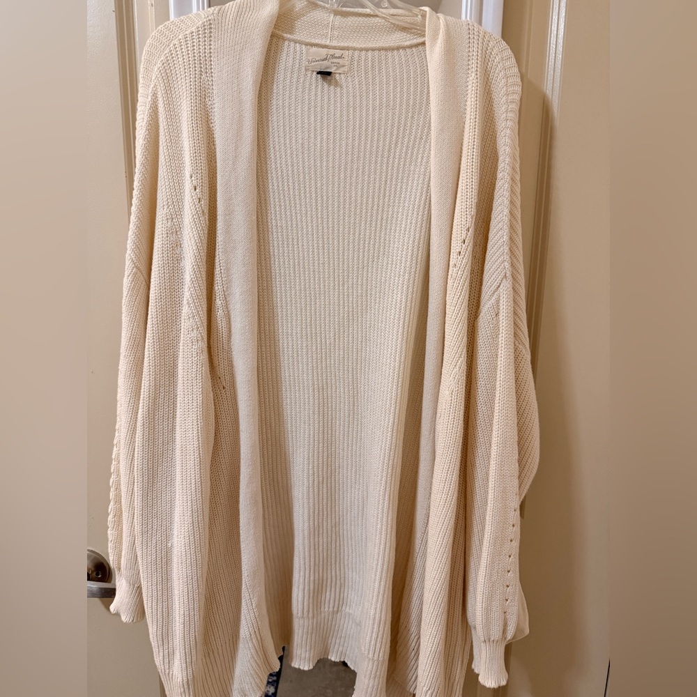 Chunky knit cardigan